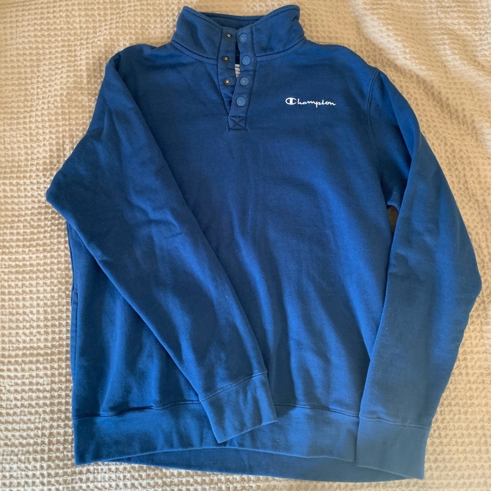 Champion Pullover